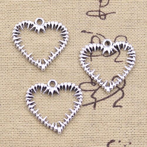 15pcs Charms Thorns Heart Bramble 24x24mm Antique Silver Col