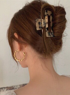 Bilandi 2023 New Hair Claw Large Geometric Hollow Square Tor