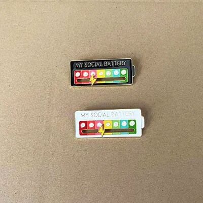 MY SOCIAL BATTERY 心情转换能量胸针个性创意交互社交可滑动徽章