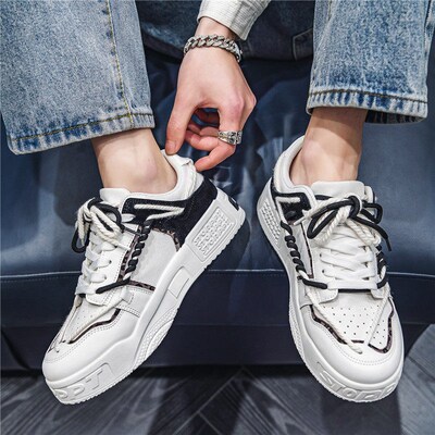 Men Skateboarding Shoes  Thick Bottom Platform Shoes Comfort