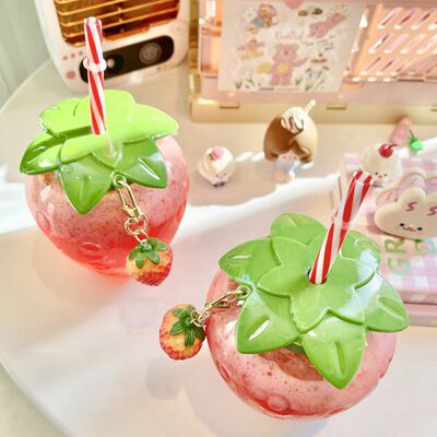 500ml Summer Cute Strawberry Straw Water Bottle Milk Coffee