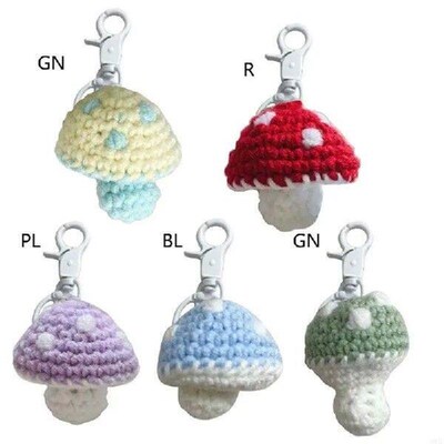 Q0KA Mushroom Charm Keychain Mini Hand Knitted Keyring Bag