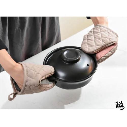 1PC Fsh Shaped Slcone nt Scald Oven Gloves Ktchen Slcone Glo