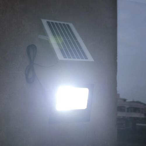 LED Solar Light Flood Lights Outdoor Solar Reflector Spotlig