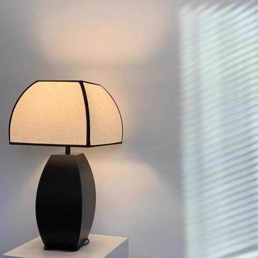 新中式简约现个性创意复古黑色卧室床头灯客厅书房装饰台灯