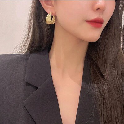 New Fashion rend Unique Design Elegant cate Retro Exaggerate