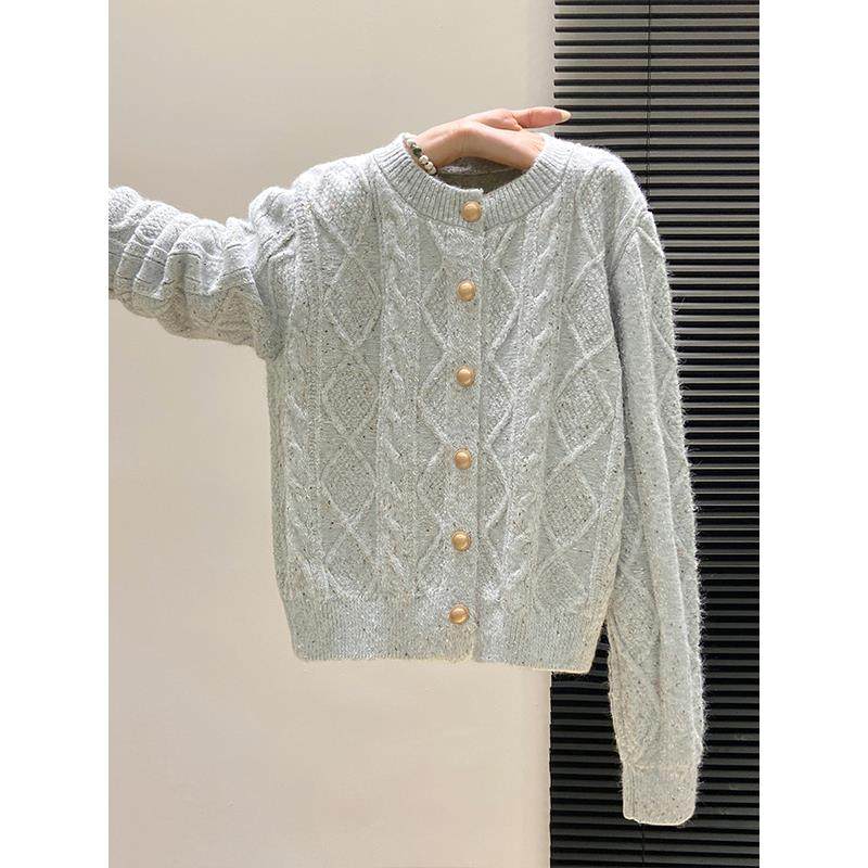 秋冬季新款宽松圆领麻花加厚针织开衫女小众甜美减龄毛衣外套上衣