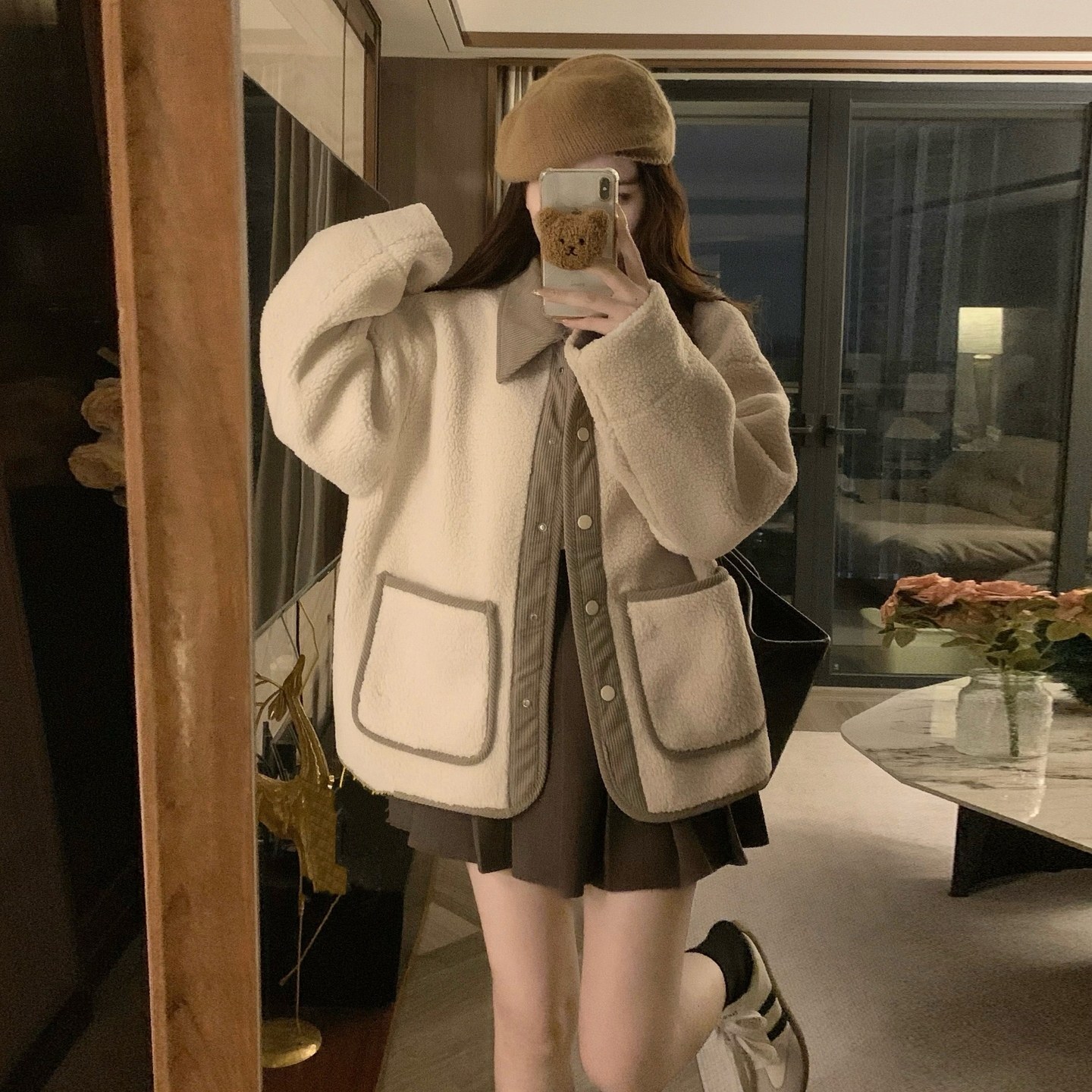 实拍独特羊羔毛外套女秋冬2025新款灯芯绒皮毛一体毛绒棉服,女装/女士精品,短外套,淘宝优惠券,粉丝福利购,淘宝优惠卷