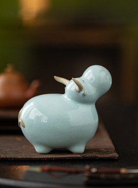 陶瓷牛气冲天摆件汝窑精品开片可爱生肖牛吉祥物招财家居客厅装饰