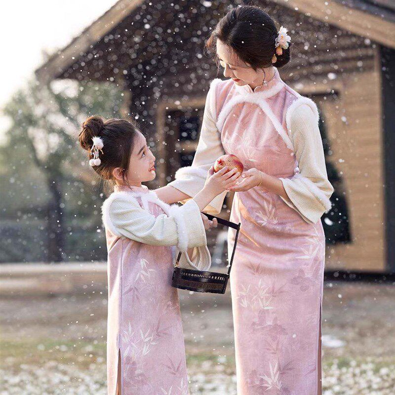爆款亲子装旗袍母女装2024新亲子装/亲子时装