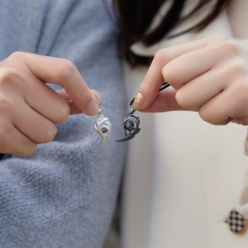 Titanium Stainless Steel Flame Magnetic Heart Couple Necklac