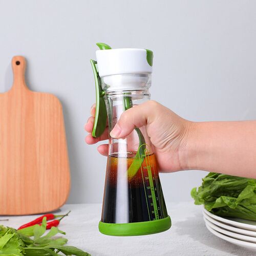 Mixing Cup Plastic Cup Coffee Cup. Salad Dressing Oil. Manua