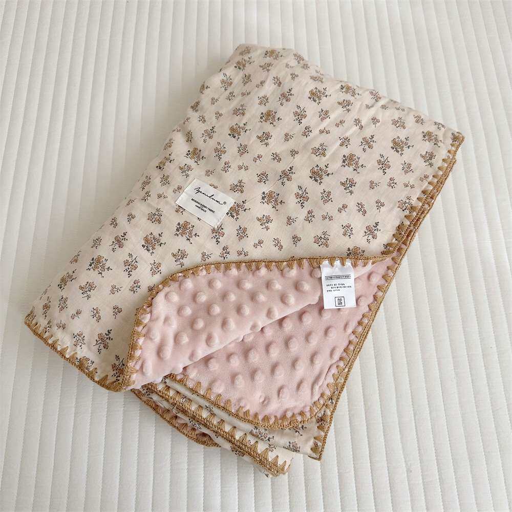 全棉纱布儿童豆豆亲肤盖毯宝宝出行推车小盖毯四季薄毯子贝壳钩边