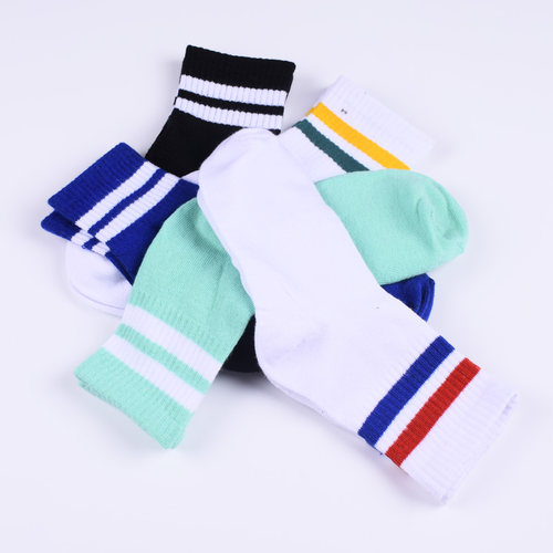 Winter Comfortable Cotton Socks Stylish Casual white Women\