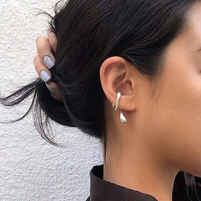 Personalized geometric drop-shaped ear clip without ear hole