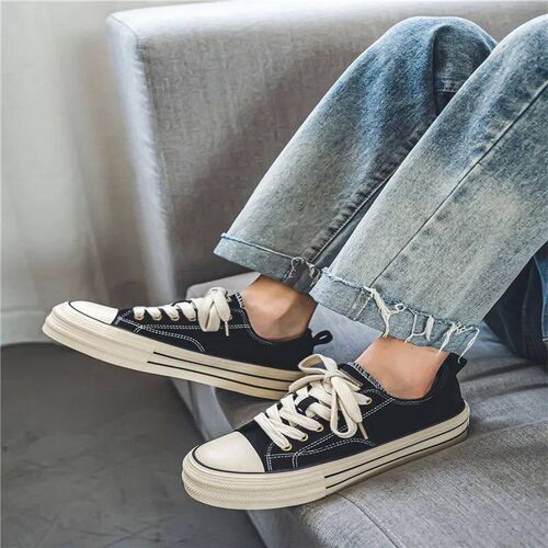 Hot sale Classic Black Canvas Shoes Men Spring Summer