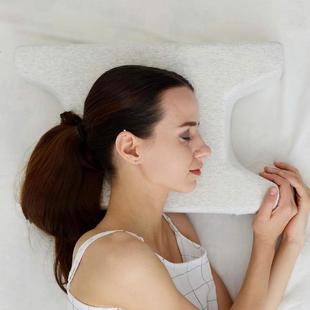 记忆枕慢回弹记忆棉枕头A类不塌护颈枕颈椎枕带耳孔轮廓侧睡枕