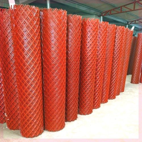 铁丝网圈玉米网钢板网养鸡网冲孔网菱形铁网铁丝网围栏红漆钢丝网