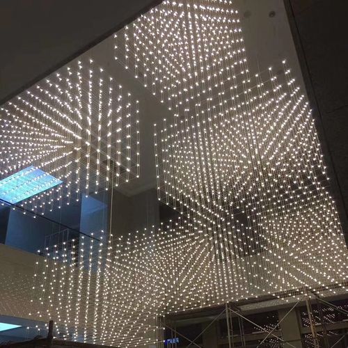 大型定制灯具售楼部沙盘酒店餐厅大堂婚礼堂宴会厅光立方装饰吊灯