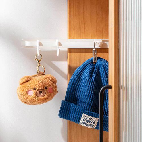No-drill storage organizer with a sliding design, narrow gap