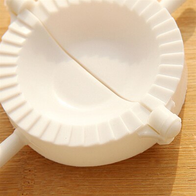 Diameter 8cm Manual Dumpling Maker Plastic Mold Quick Dumpli