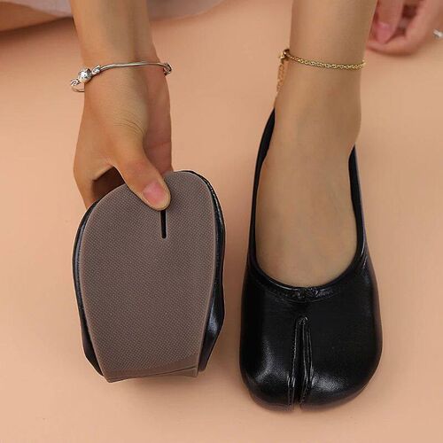 ????2025 Women Leather Toe Separator Loafer Flat Comfor