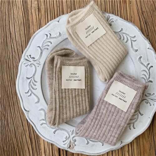 autumn winter girl socks warm scok women 女中筒潮纯色堆堆袜
