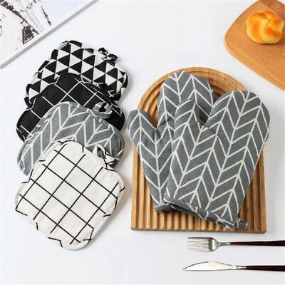 Oven Mitts And Pot Holders Set Heat Resistance Up to 500