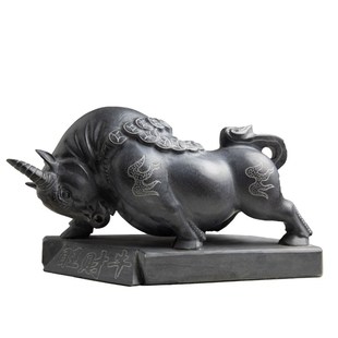 青石牛摆件招财旺财牛石雕石头雕刻庭院园林公园水牛生肖石牛