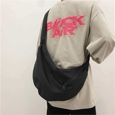 Nylon Crossbody Bag Womens New Fashionable Dumpling Bag Lig