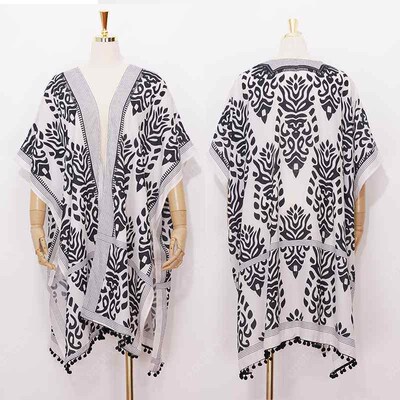 2021 Bohemian Printed V-neck Half Sleeve Plus Size Beach Wea