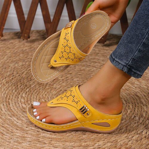 Large Size Casual Sandals Women Summer New Thick Sole