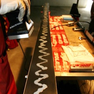 单板板打蜡电熨斗板底维护保养封板刮蜡上蜡熨斗1000W