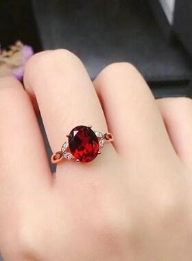 Retro Fashion Garnet Rings Inlaid With Female Red Gem Ring B