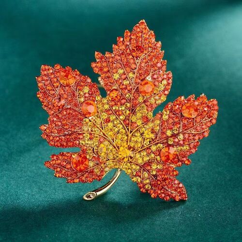 Diamond Studded Maple Leaf Brooch Stylish Elegant Clothing A