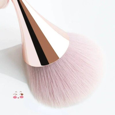 4 Styles Makeup Brush Beauty Brush Blush Powder Brushes Fash