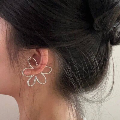 Fashion Exaggerated Hollow Flower Ear Bone Clip Non-Pierced