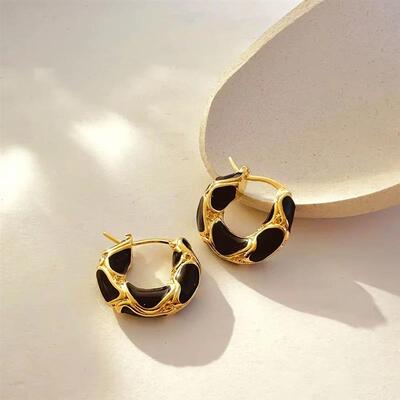 UILZ New Trendy Enamel Color Metal Texture Small Hoop Earrin