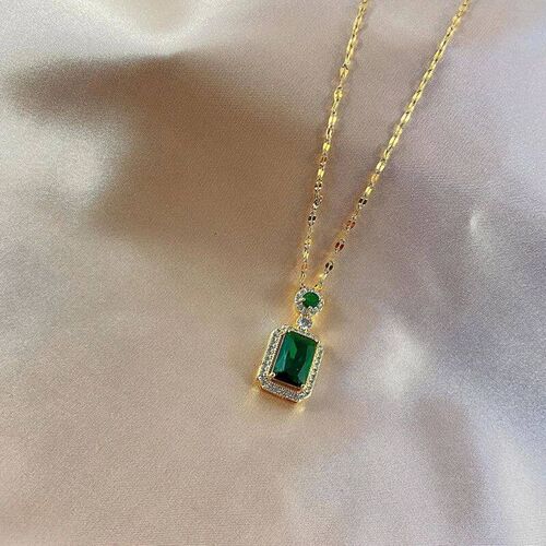 2023 Korean New Exquisite Green Crystal Geometric Ring Earri