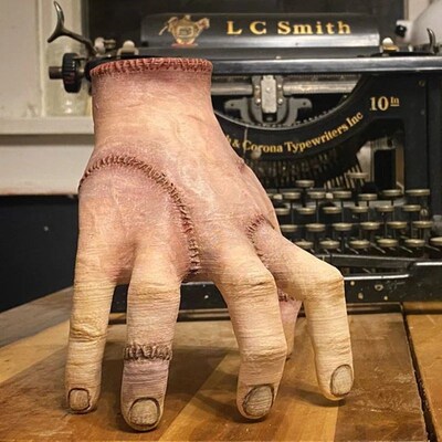 Horror Wednesday Thing Hand Toy From Addams Family Latex Fig