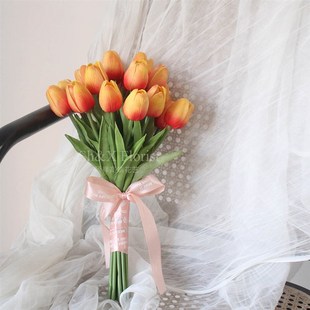 手感郁金香手捧花新娘结婚仿真花束假花韩式 摄影道具婚礼影楼拍照