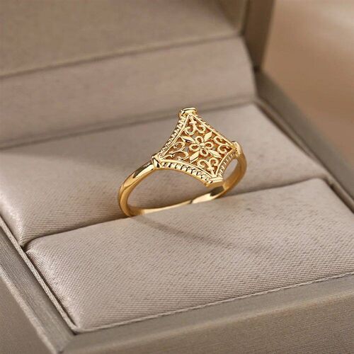 Vintage Hollow Flower Rings For Women Men Stainless Steel Go