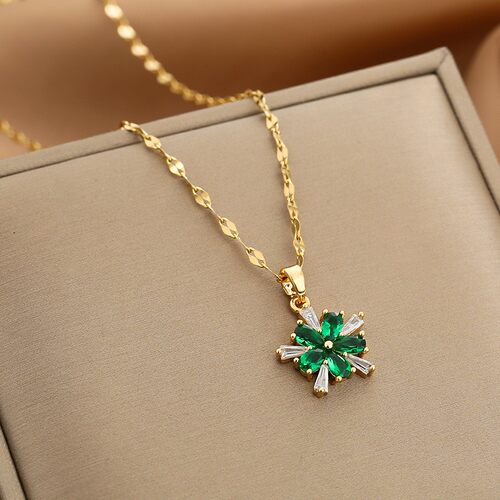 Gold Necklace for Women Zircon Jewelry Pendant Necklace Tita