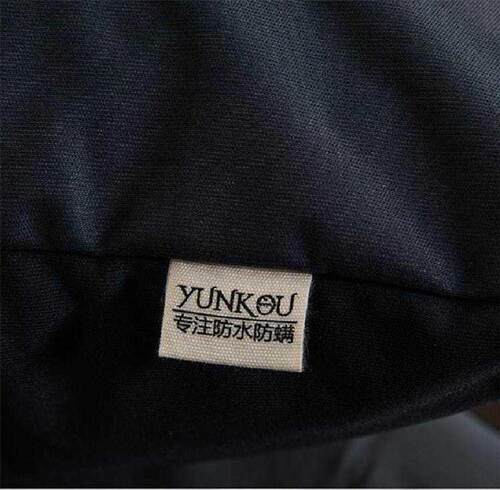 Pillow protector waterproof pillow cover between sweat