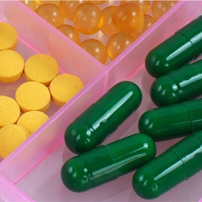 Compact Pill Box 6Compartment Plastic Box Accessory Box Pack