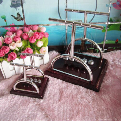 1PC Early Fun Development Educational Desk Toy Gift Newtons