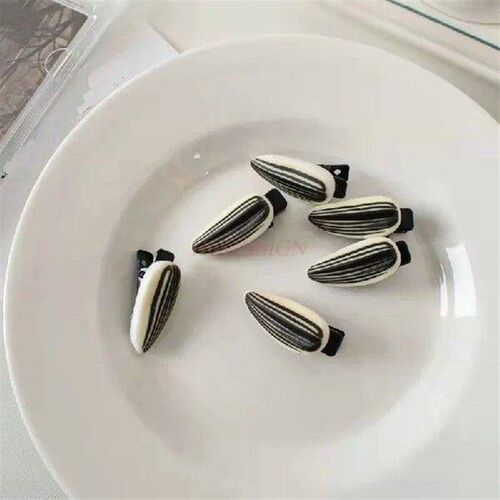 6pcs Creative simulation melon seed hair clip cute and fun