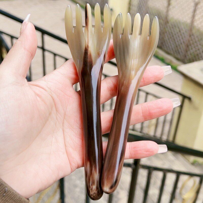 天然纯牛角五齿抓耙牦牛角,按摩头部牛角梳肩颈肩膀经络疏通白发