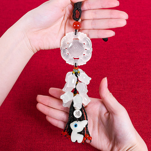 汽车挂件饰品女高档车载玉貔貅一鹿平安后视镜吊坠车内创意吊饰男
