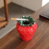 装 陶瓷烟灰缸家用茶几茶桌办公室个性 饰摆件防风防飞灰 草莓